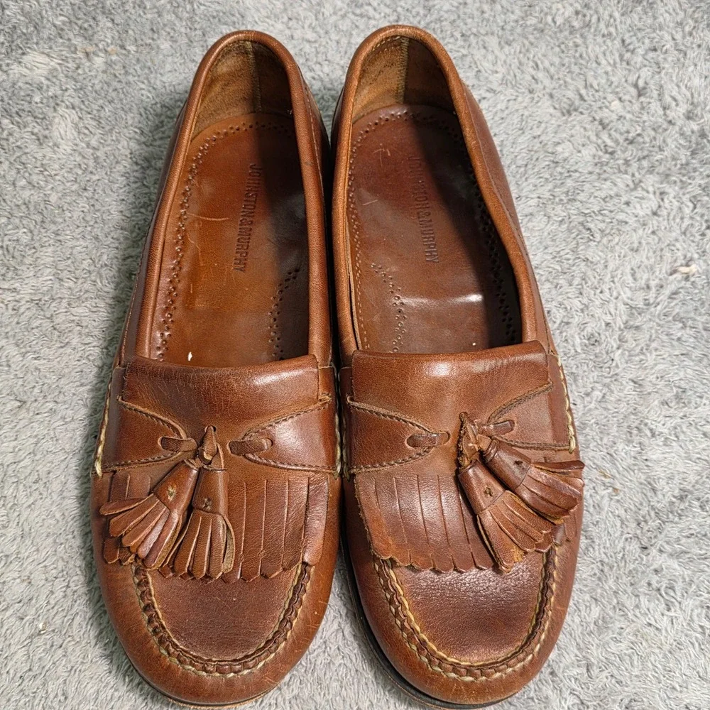 Johnston & Murphy brand johnston
